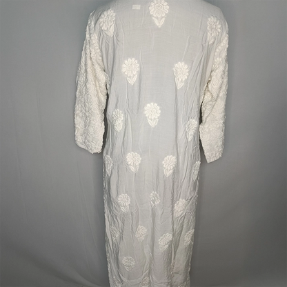 Elegant 3D White Muslin Long Kurti