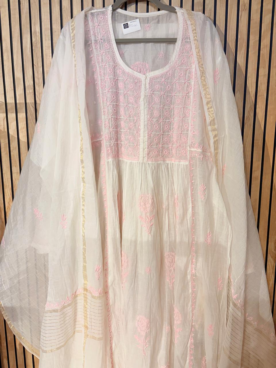 Long Kurti Mul with pink chikankari Kurti-Dupatta set