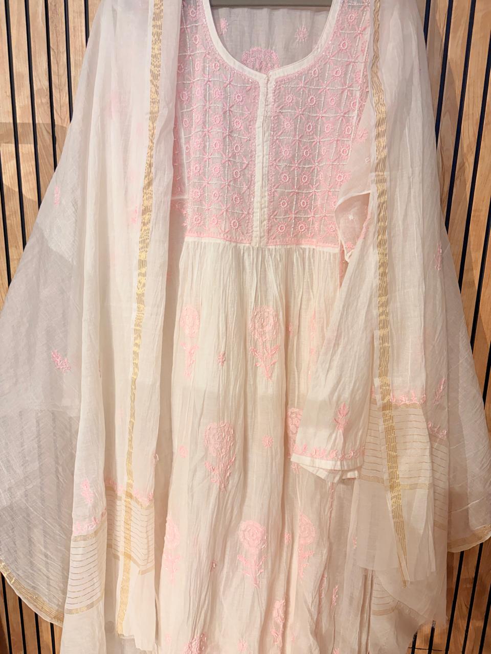 Long Kurti Mul with pink chikankari Kurti-Dupatta set