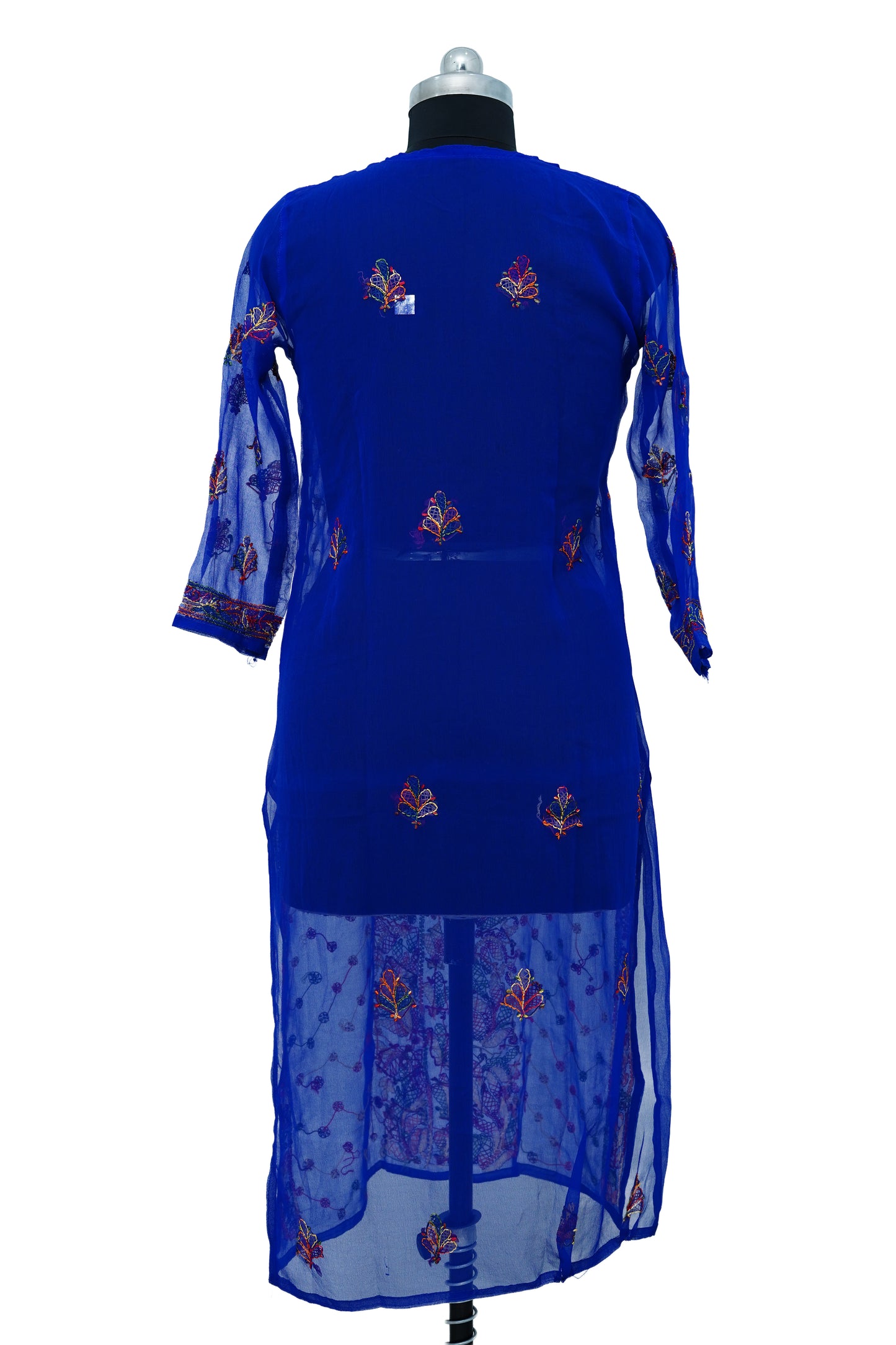 Multicolor embroided